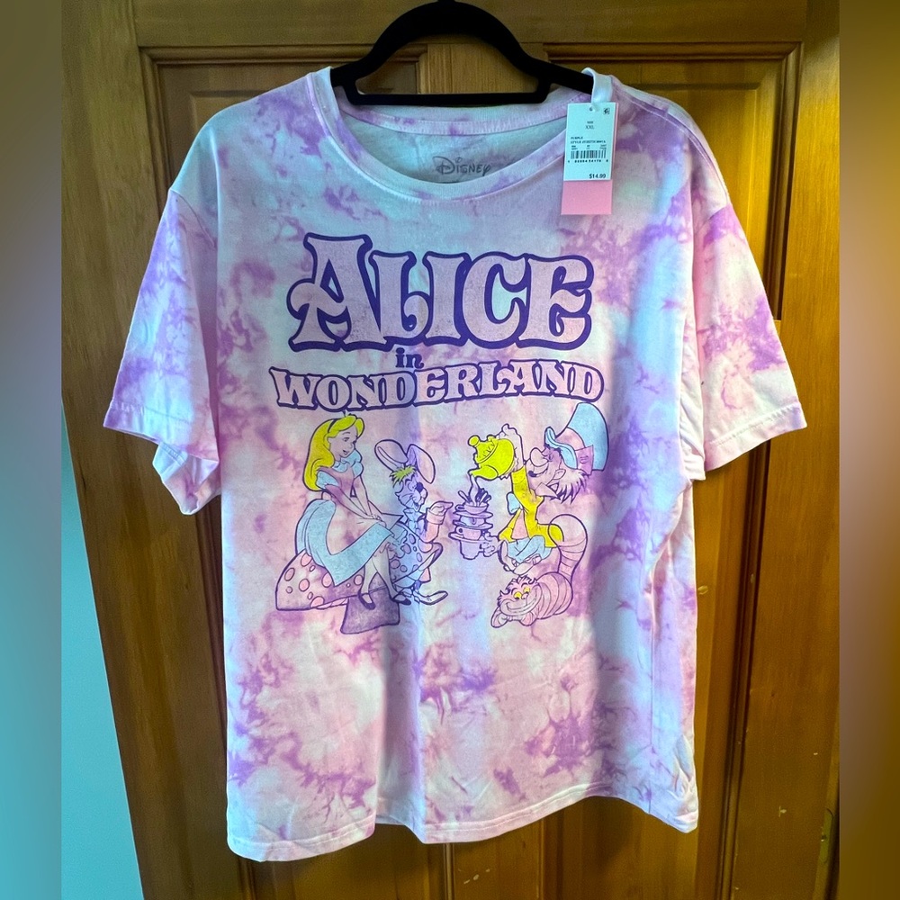 Disney - Alice in Wonderland Shirt